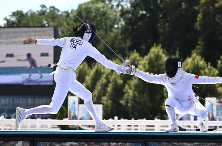 关于现代五项比赛风波不断，选手拼尽全力的信息