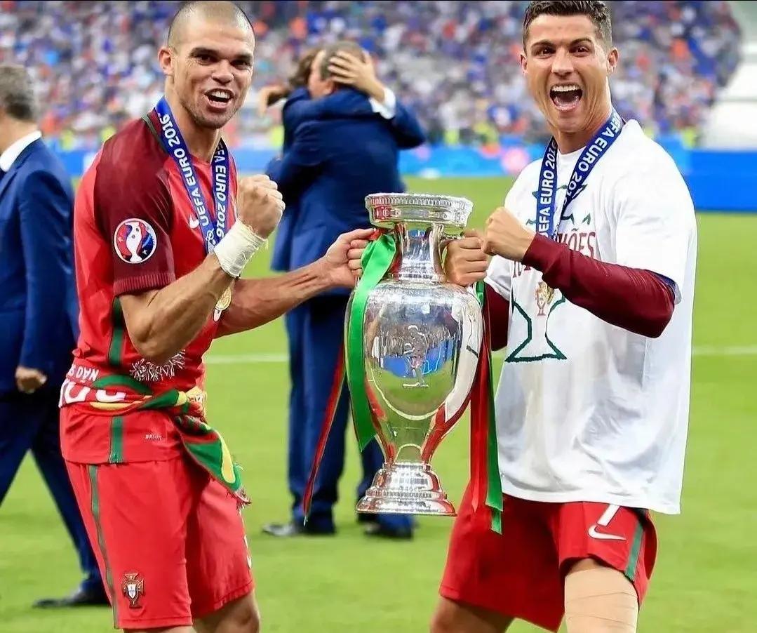 葡萄牙队击败立陶宛队,豪取三分 葡萄牙队击败立陶宛队,豪取三分