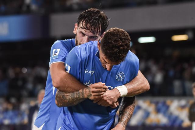 包含帕尔马战平西汉姆联!意甲球队士气高涨的词条 包含帕尔马战平西汉姆联!意甲球队士气高涨的词条