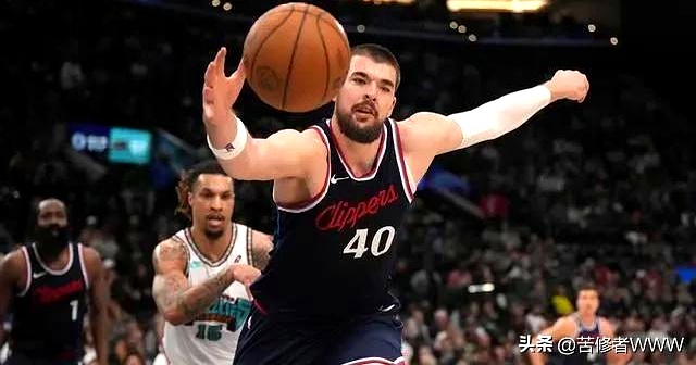 快船客场大胜灰熊,乔治砍下30分 快船客场大胜灰熊,乔治砍下30分