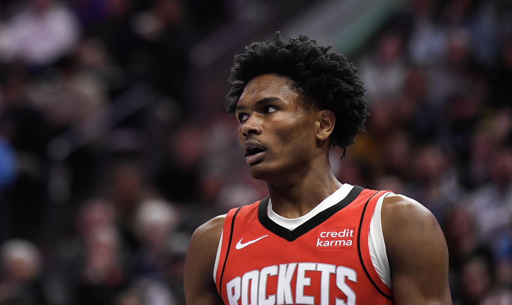 包含76人球员希尔因脚踝扭伤缺席数场比赛的词条 包含76人球员希尔因脚踝扭伤缺席数场比赛的词条