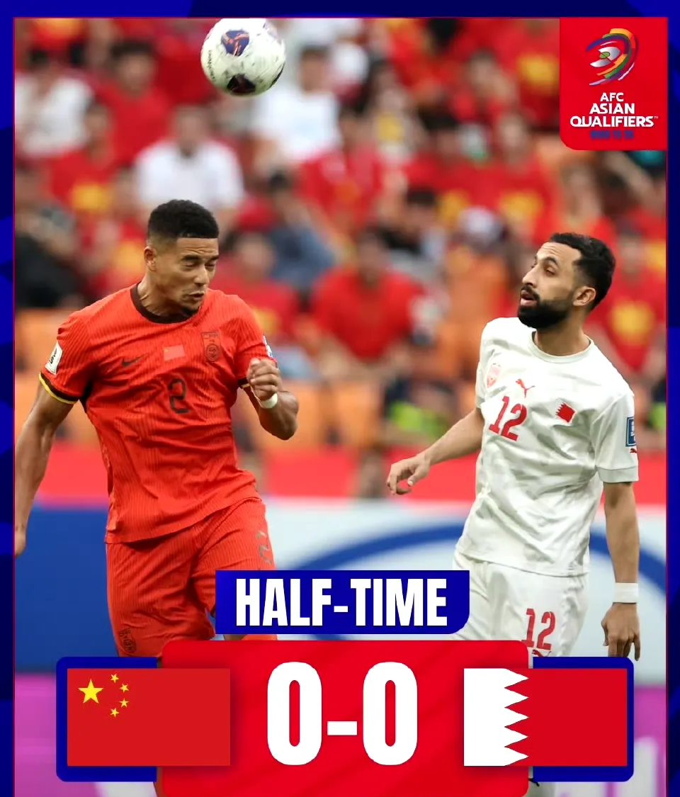 比赛中双方拼尽全力，胜利将是谁的掌握