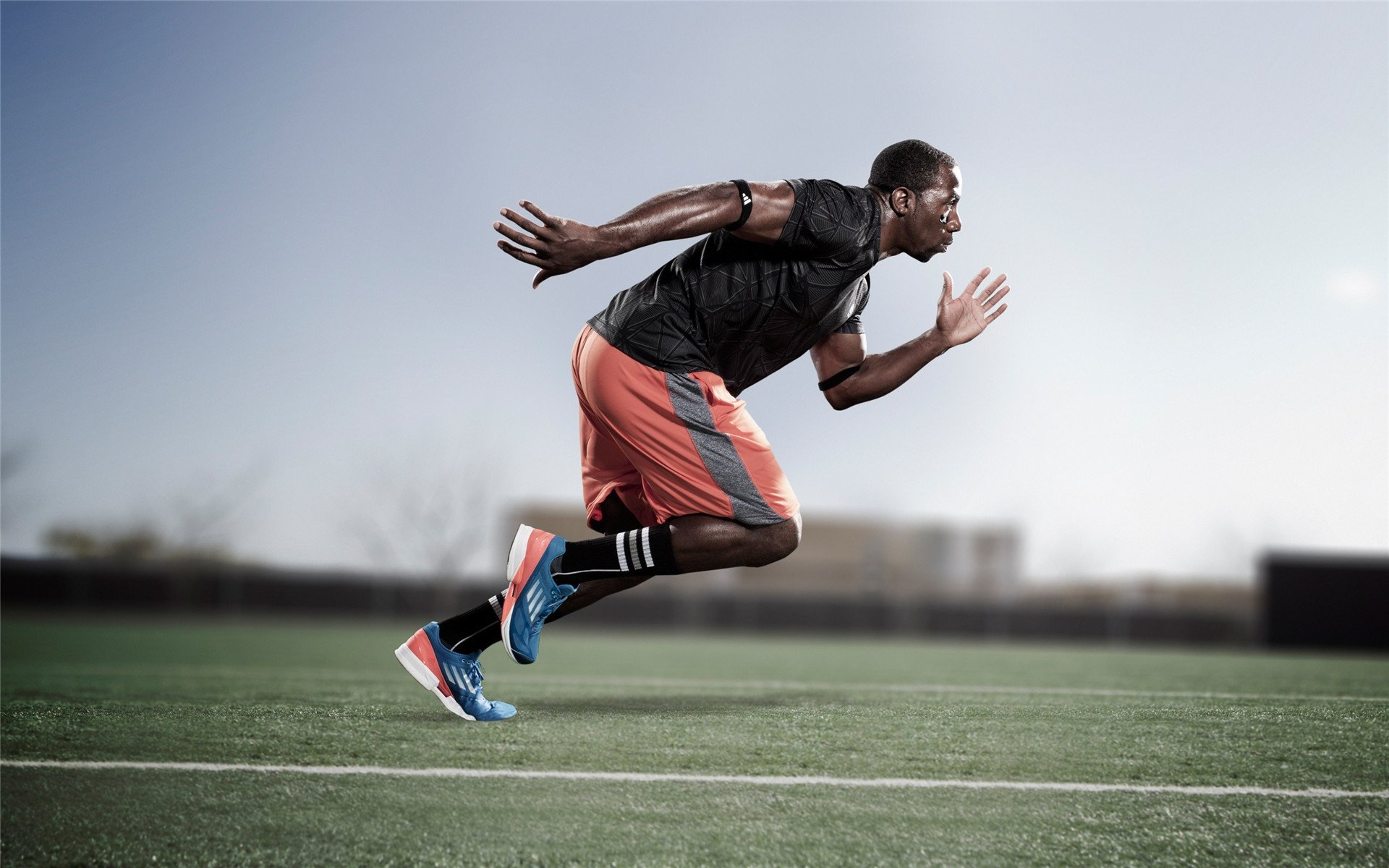 橙色风暴吞没绿色帝国，一场精密计算颠覆百年骄傲的沉默革命