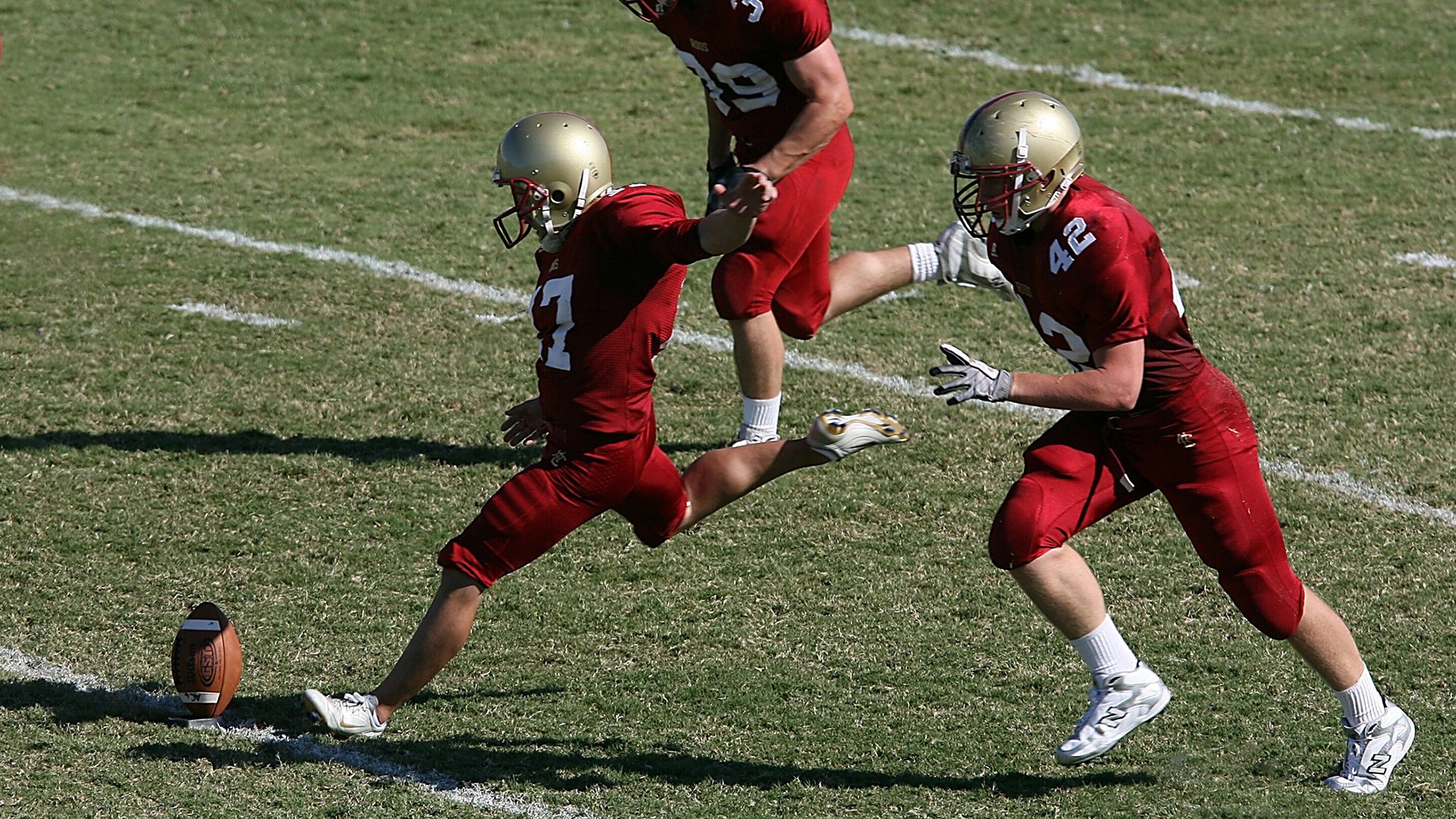 经典逆转与绝对统治，亚洲体育日的双重奏